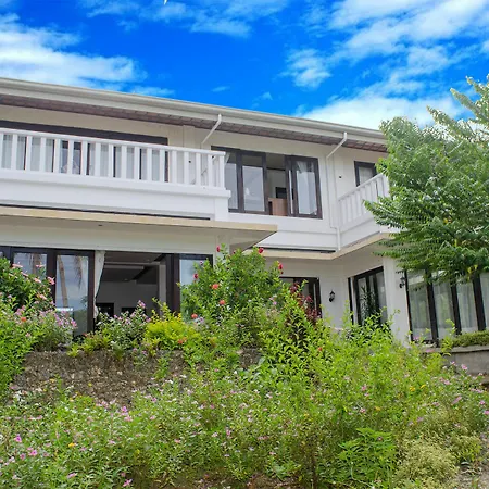Boracay Peak House Villa